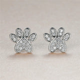 Náušnice ve tvaru srdce s designem kočičí tlapky a bílým zirkonem