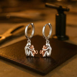 Marie Moda | Náušnice Cat Embrace (Kulaté zapínání)