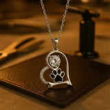 Náhrdelník s tlapkou a zirkony - Pro milovníky psů